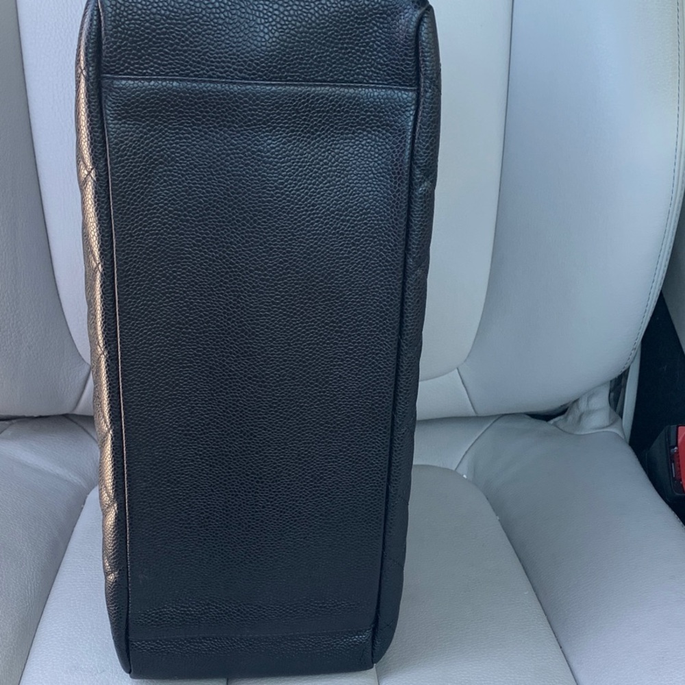 Chanel Black Quilted Tote with Gold Accents - Picture 6 of 16